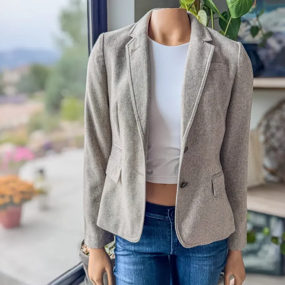 Banana Republic Black Diamond Oatmeal Tweed Academy Blazer, Shoulder Pads-Size 2